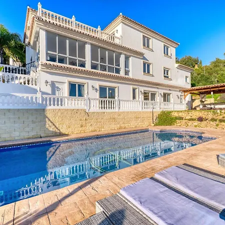 فيلة 3077 Luxury With Pool And Views In Elviria, *