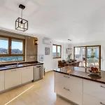 3077 Luxury With Pool And Views In Elviria, Marbella