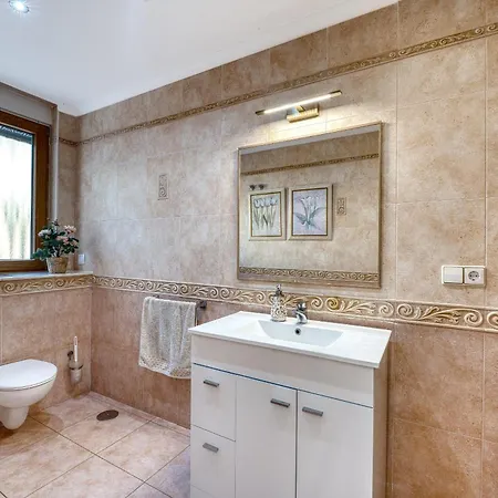 3077 Luxury With Pool And Views In Elviria, * Марбелья
