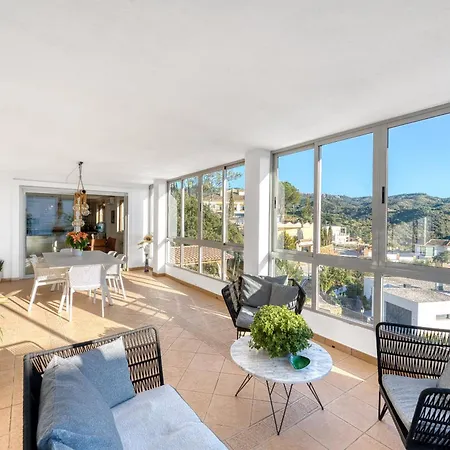 Вилла 3077 Luxury With Pool And Views In Elviria, *
