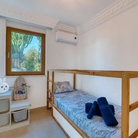 3077 Luxury With Pool And Views In Elviria, * 马尔韦利亚