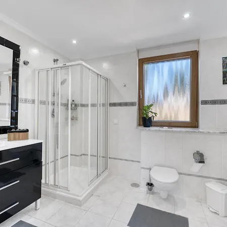 3077 Luxury With Pool And Views In Elviria, Βίλα *